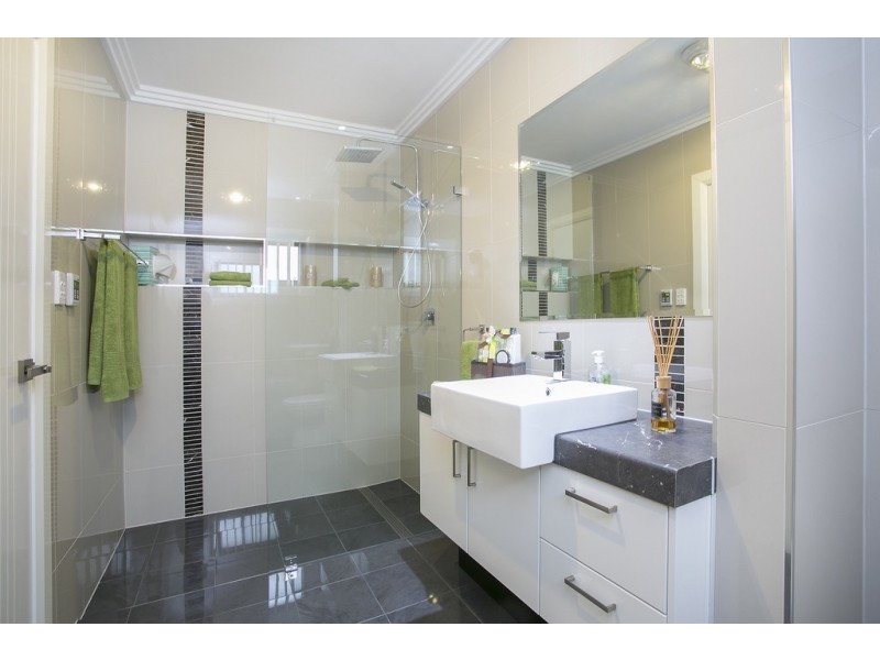 3a Morris Drive, Valley View SA 5093