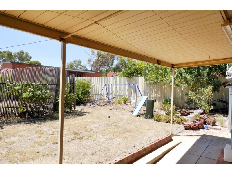 3 Tenya Rd, Ingle Farm SA 5098