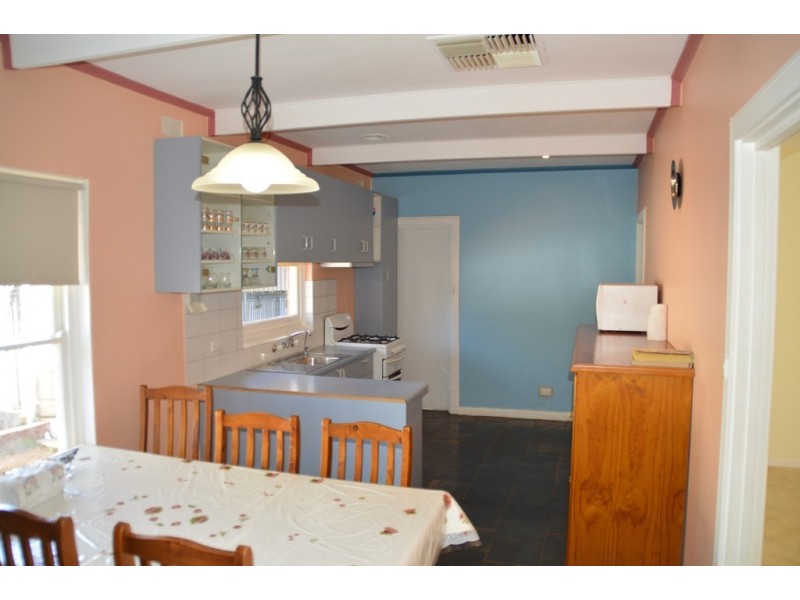 1A Sundale Avenue, Para Hills SA 5096