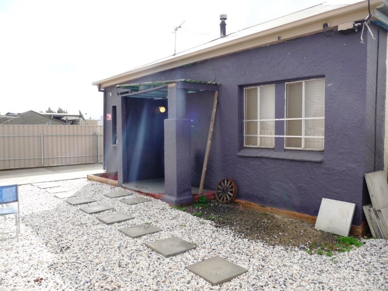 17 Thomas Street, Cavan SA 5094