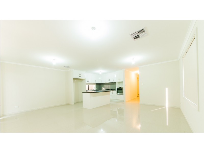 70 and 70A Fleming Crescent, Mansfield Park SA 5012