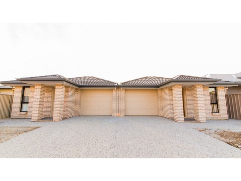 70 and 70A Fleming Crescent, Mansfield Park SA 5012