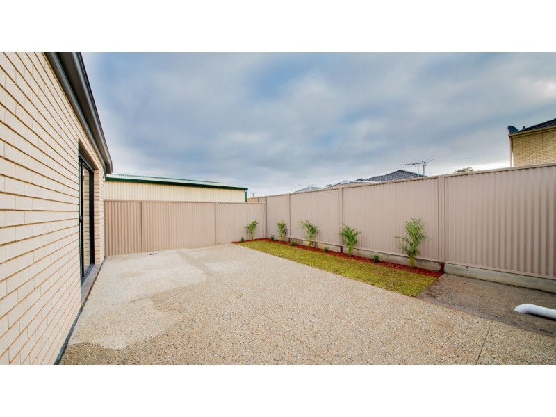70 and 70A Fleming Crescent, Mansfield Park SA 5012