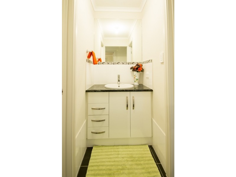 70 and 70A Fleming Crescent, Mansfield Park SA 5012