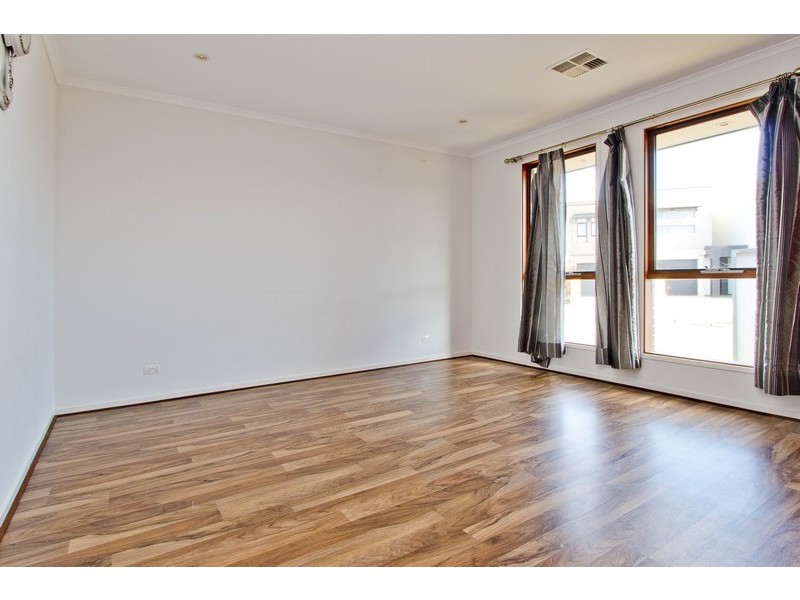 1 Palani Court, Mawson Lakes SA 5095