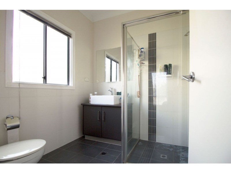 18 Dutton Avenue, Mawson Lakes SA 5095