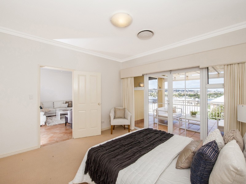 16 Saddington Crescent, Mosman Park WA 6012