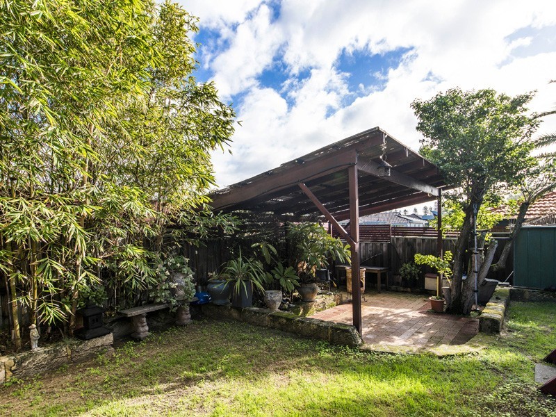 17 Kathleen Street, Cottesloe WA 6011