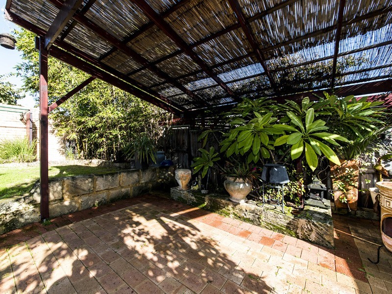 17 Kathleen Street, Cottesloe WA 6011