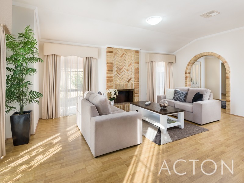 24 Bentley Close, Mount Claremont WA 6010