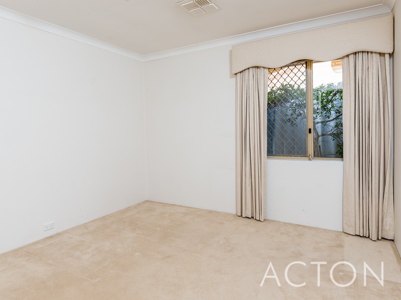 24 Bentley Close, Mount Claremont WA 6010