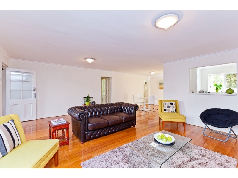 9/12 Wingfield Avenue, Crawley WA 6009