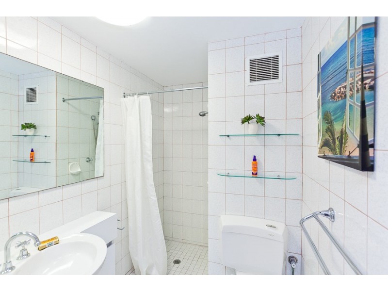 9/12 Wingfield Avenue, Crawley WA 6009