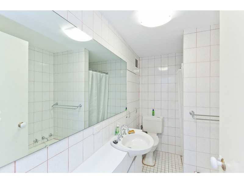 9/12 Wingfield Avenue, Crawley WA 6009