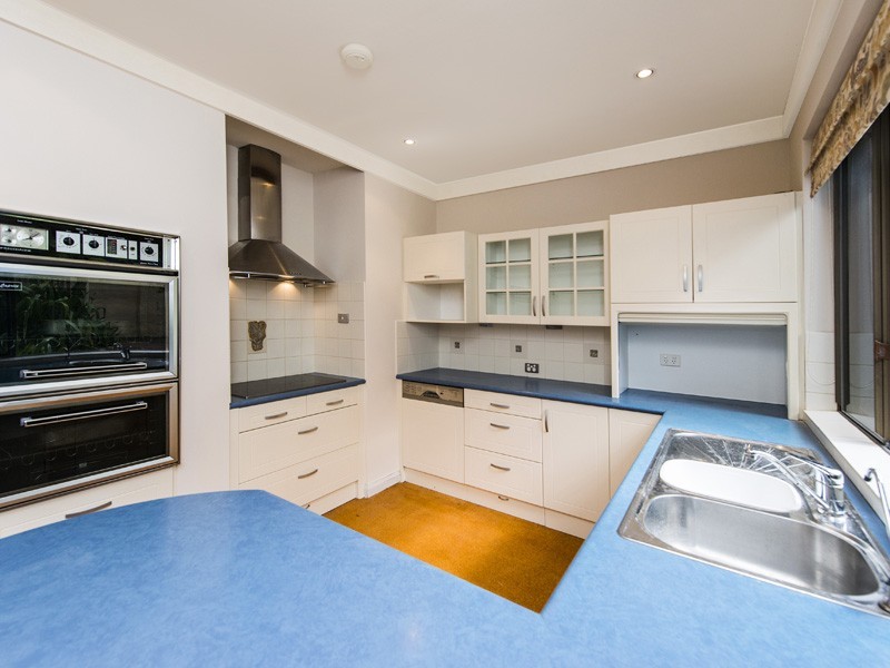 23 Waratah Avenue, Dalkeith WA 6009