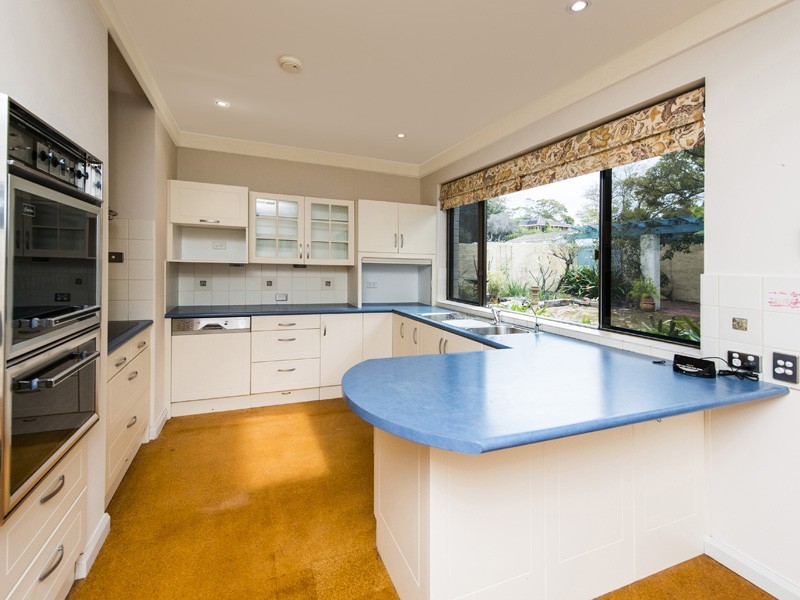 23 Waratah Avenue, Dalkeith WA 6009