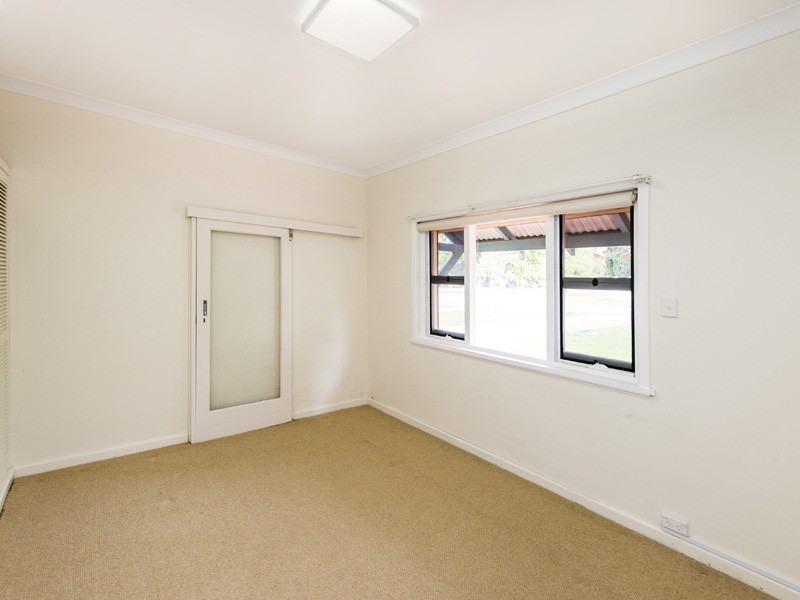 23 Waratah Avenue, Dalkeith WA 6009