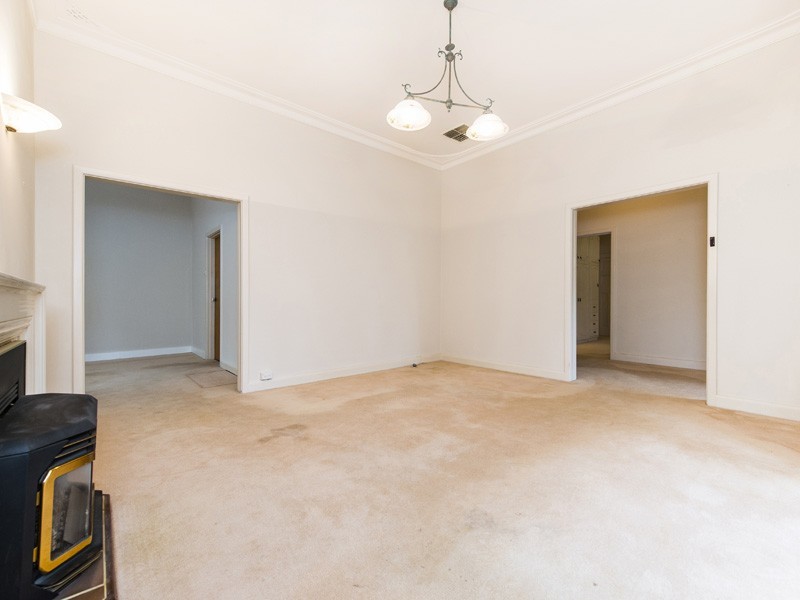 23 Waratah Avenue, Dalkeith WA 6009