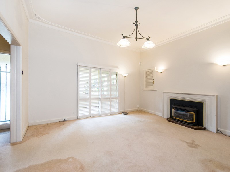 23 Waratah Avenue, Dalkeith WA 6009
