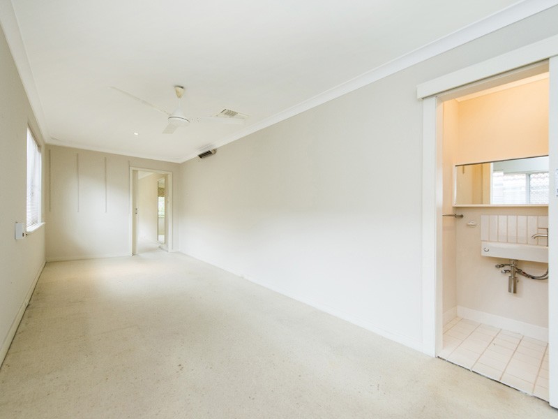 23 Waratah Avenue, Dalkeith WA 6009