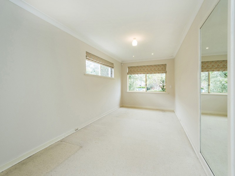 23 Waratah Avenue, Dalkeith WA 6009