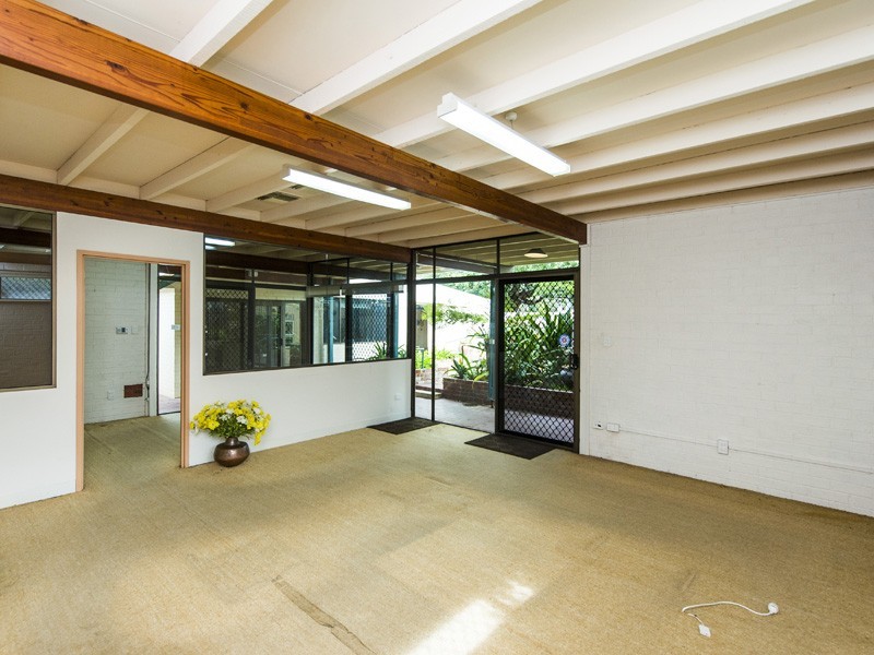23 Waratah Avenue, Dalkeith WA 6009