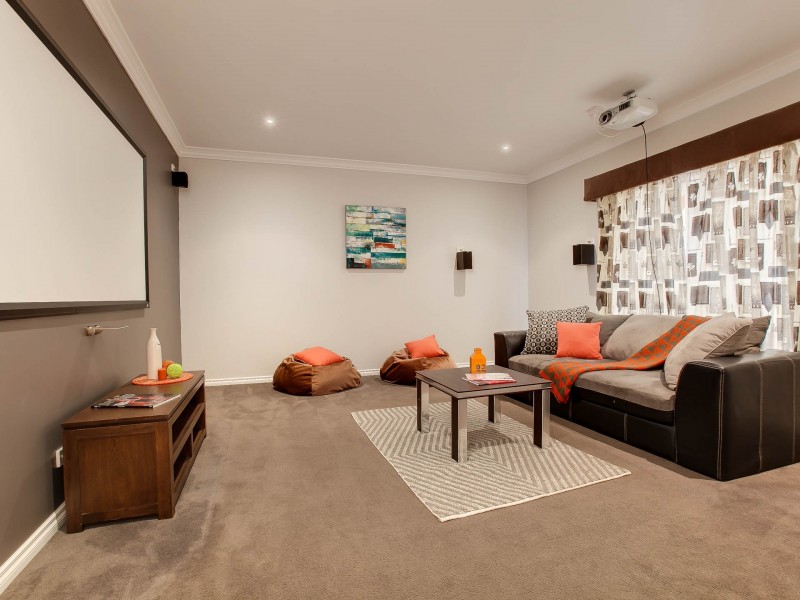 290 Safety Bay Road, Safety Bay WA 6169