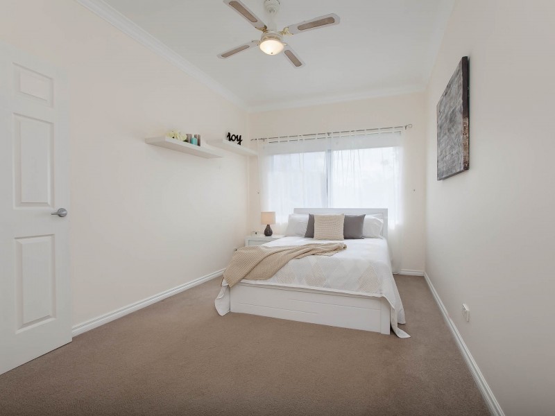 290 Safety Bay Road, Safety Bay WA 6169