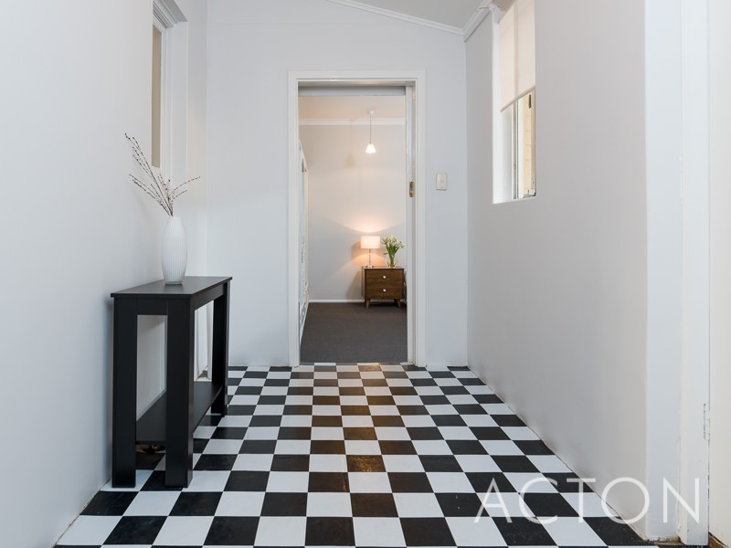 388 Kew Street, Cloverdale WA 6105