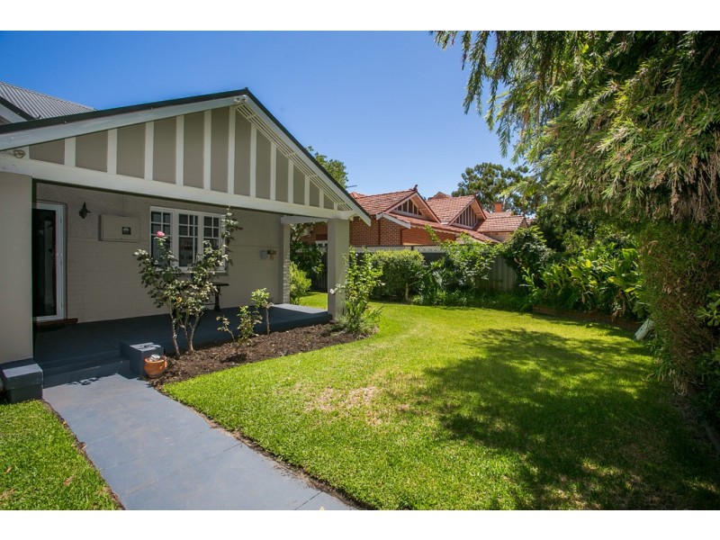 9 Archdeacon Street, Nedlands WA 6009