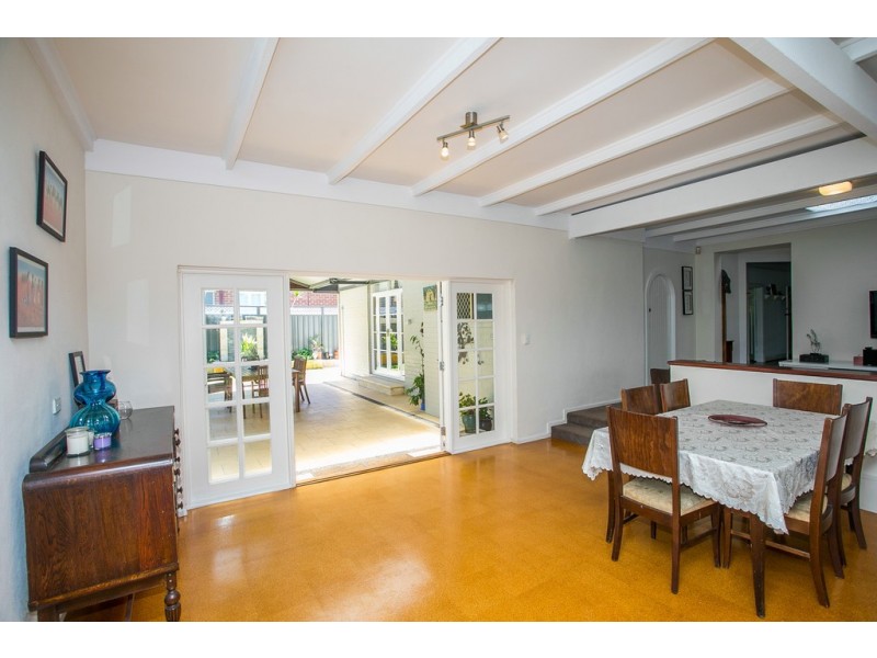 9 Archdeacon Street, Nedlands WA 6009