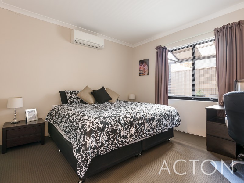 1 Ringmer Way, Westminster WA 6061