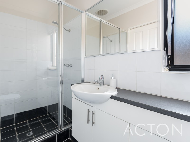 1 Ringmer Way, Westminster WA 6061