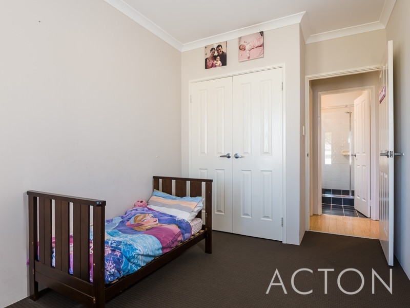 1 Ringmer Way, Westminster WA 6061