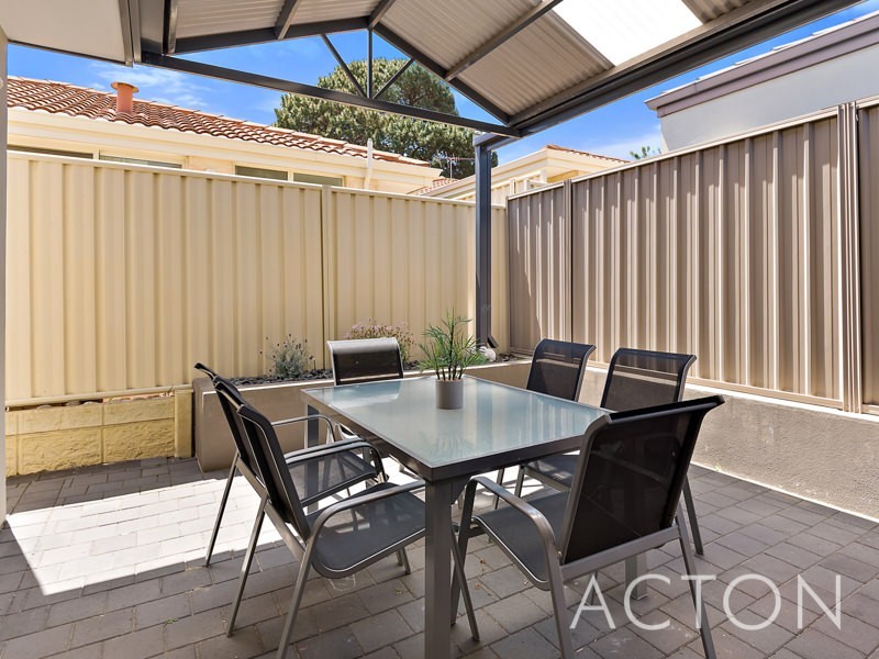 1 Ringmer Way, Westminster WA 6061