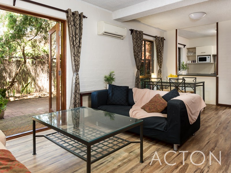 10/14 Park Road, Crawley WA 6009