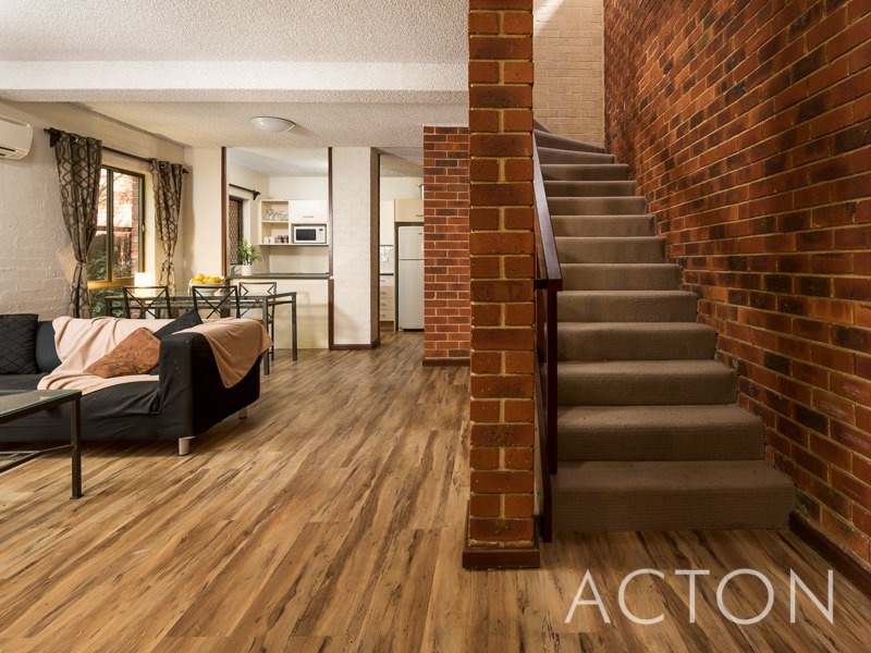 10/14 Park Road, Crawley WA 6009