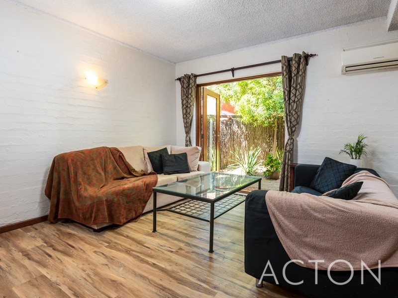 10/14 Park Road, Crawley WA 6009