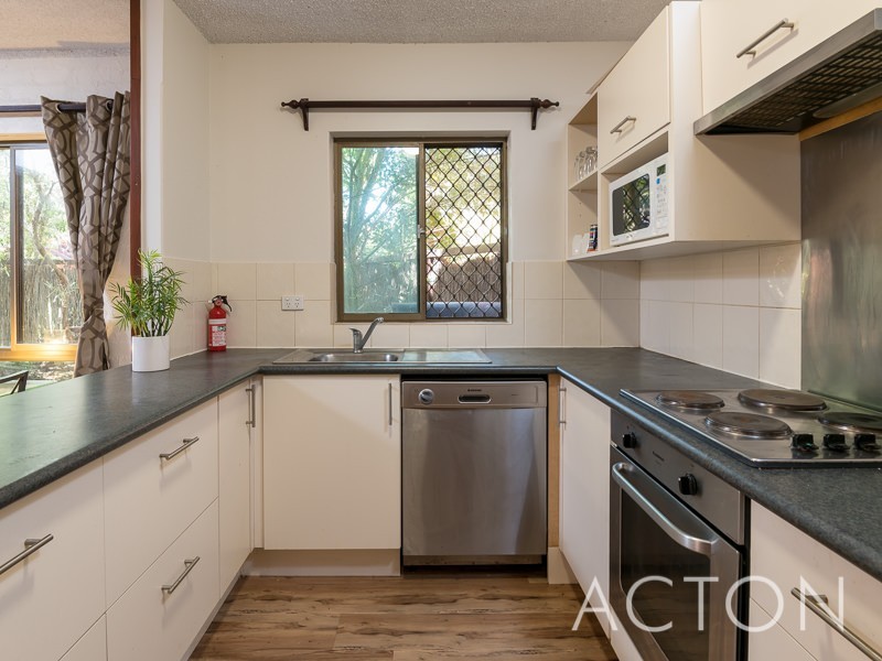 10/14 Park Road, Crawley WA 6009