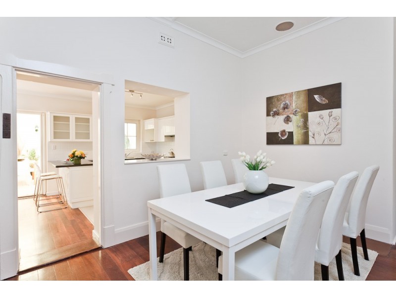 21 Waratah Avenue, Dalkeith WA 6009