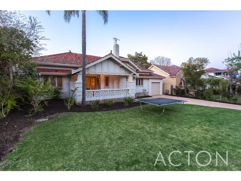 21 Waratah Avenue, Dalkeith WA 6009