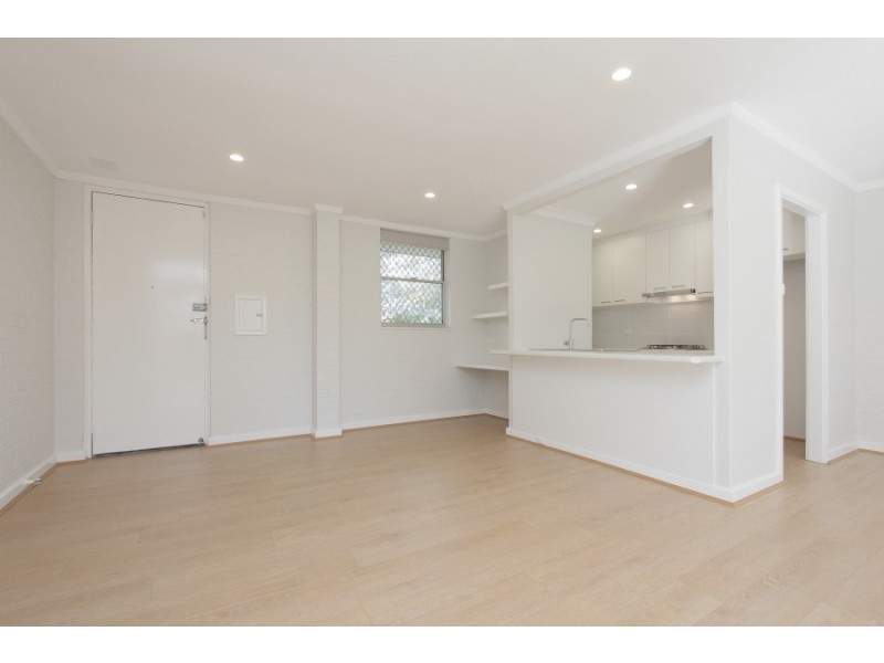 9/74 Broadway, Crawley WA 6009