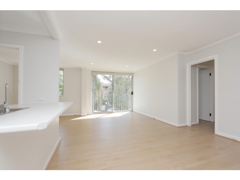 9/74 Broadway, Crawley WA 6009