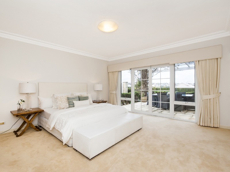 16 Saddington Crescent, Mosman Park WA 6012