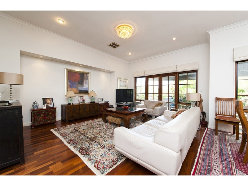 2/59 Davies Road, Claremont WA 6010