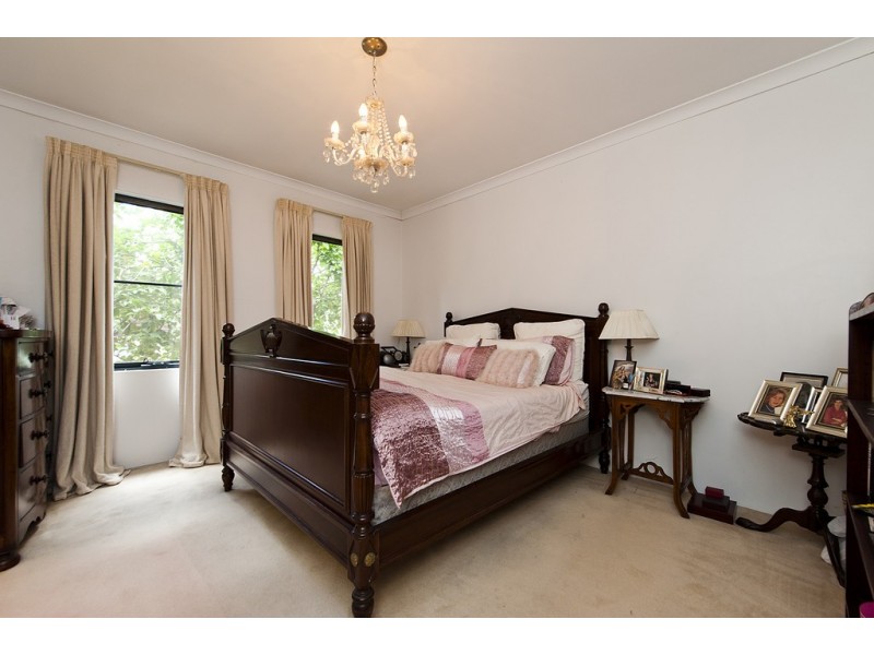 2/59 Davies Road, Claremont WA 6010