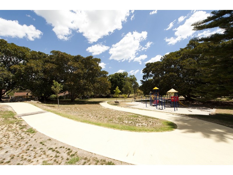 2/59 Davies Road, Claremont WA 6010