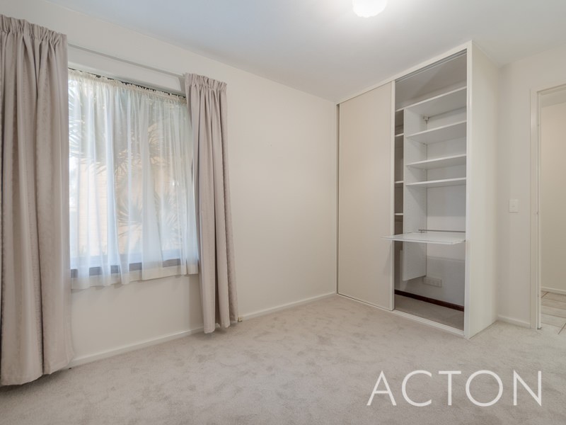 1/9 The Avenue, Crawley WA 6009