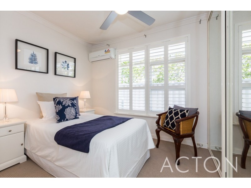12 Arundale Crescent, Wembley Downs WA 6019