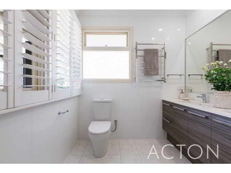 12 Arundale Crescent, Wembley Downs WA 6019